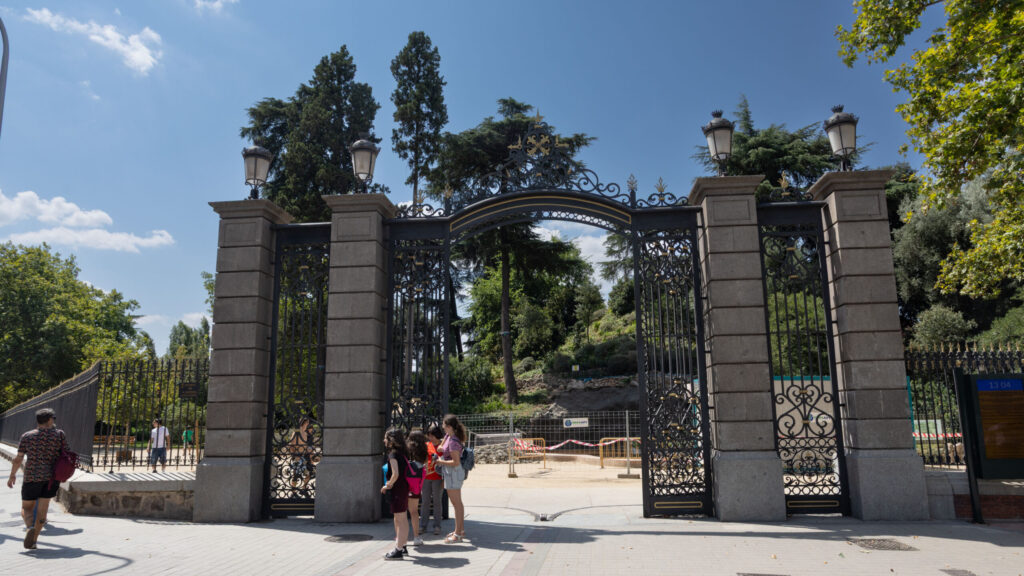 Puerta de O'Donnell of El Retiro Park