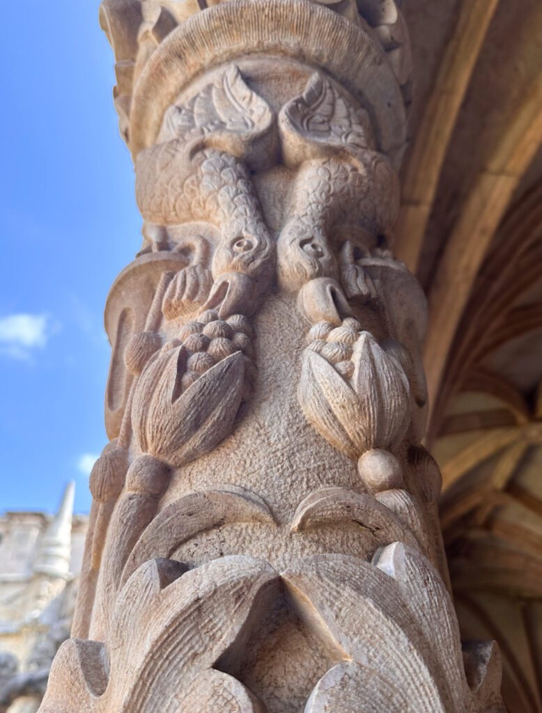 The detailing on the columns in Jerónimos Monastery was fantastic.