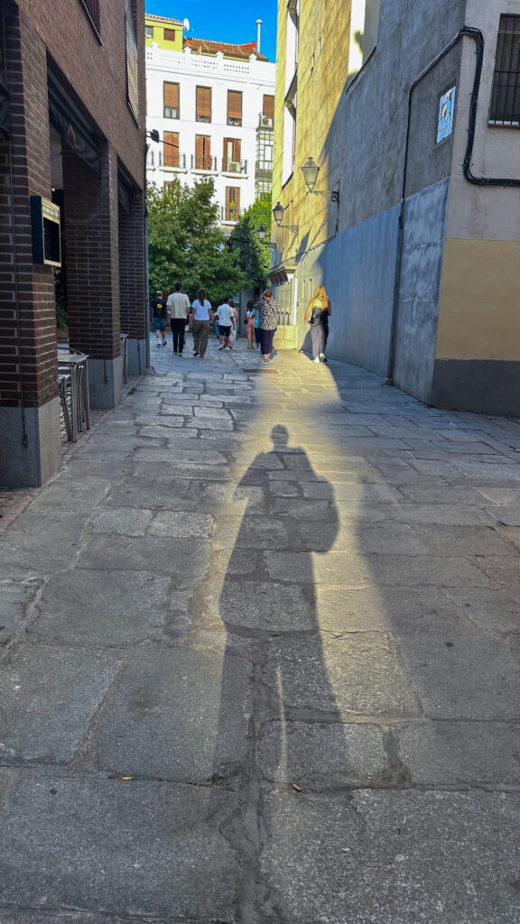 Love this shadow picture